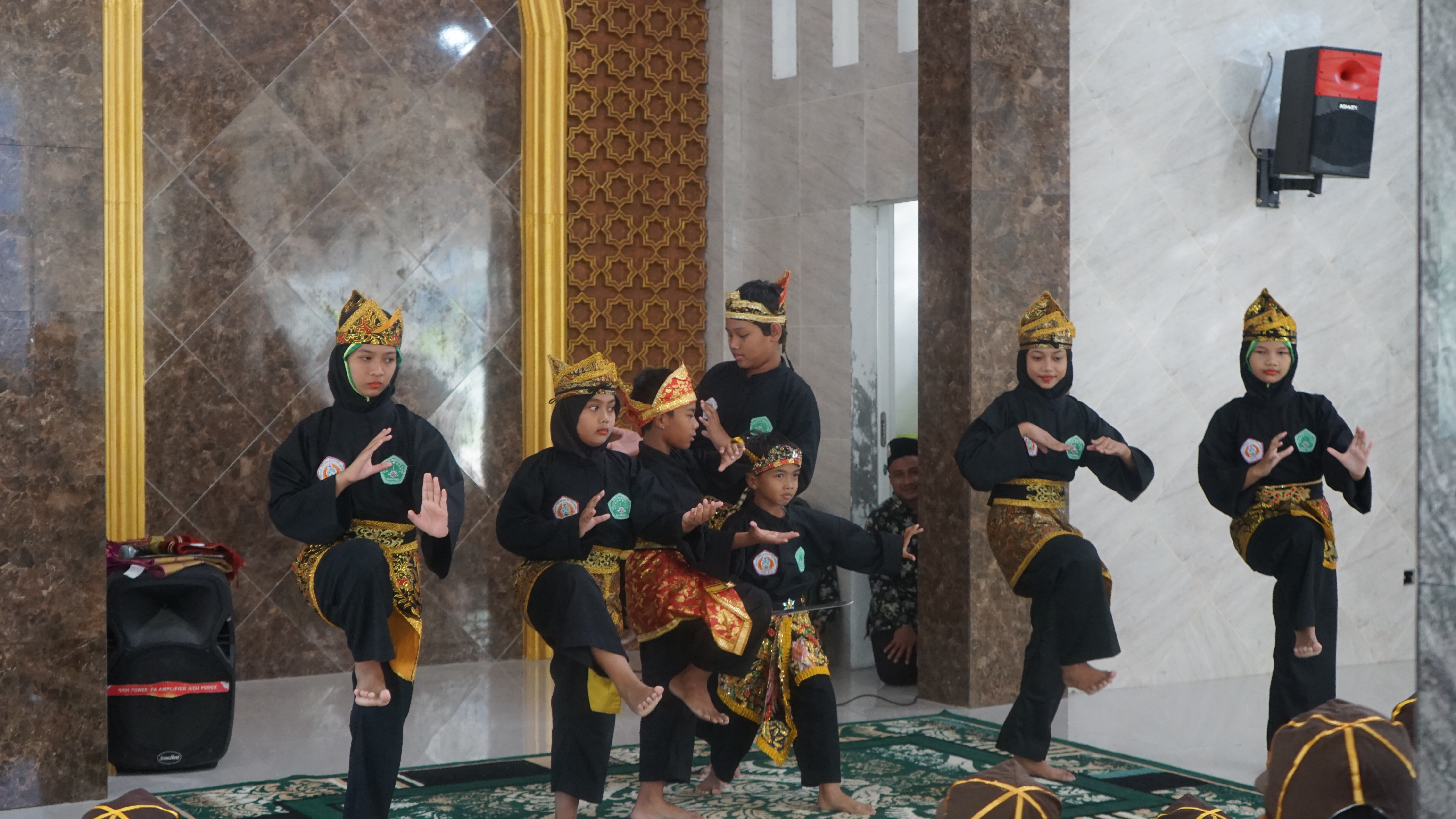 PENCAK SILAT (PAGAR NUSA)